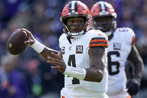 What Happened To Deshaun Watson Browns Qbs Season Over With Major Injury