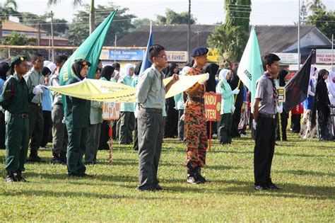 Bkk smk pgri 2 karawang. SMK Pengkalan Chepa 2