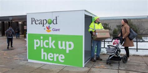 Peapod By Giant Announces Grocery Pick Up Points At Fort Totten Glenmont And Vienna Metro