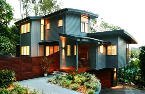 Hunian tapak minimalis modern dewasa ini seringkali diadopsi oleh para keluarga milenial. Rumah Kayu Modern Minimalis - Inspirasi Dekorasi Rumah