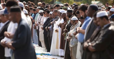 Report Muslim Population Hits 157 Billion