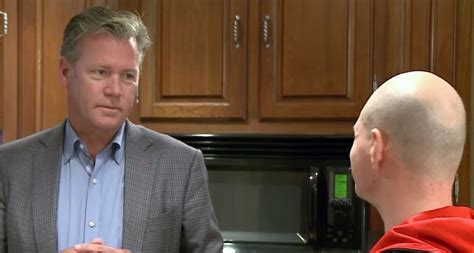 Chris Hansen Of To Catch A Predator Charged With Bouncing Checks