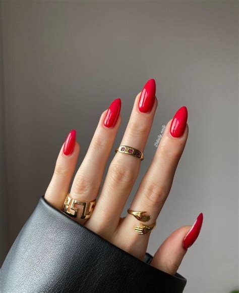 61 ѕtᴜnninɡ Red Nail Designs To Inspire Your Next Manicure October Daily