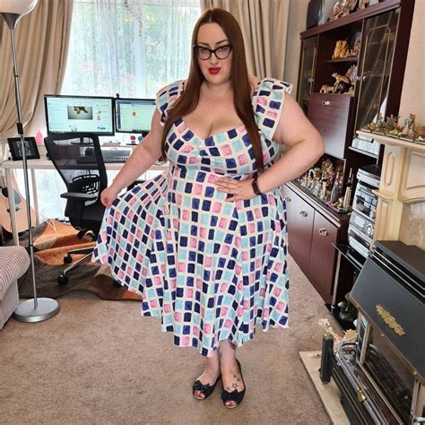 Pin On Aaaaa Abc Bbw Sf Plus Size Jf