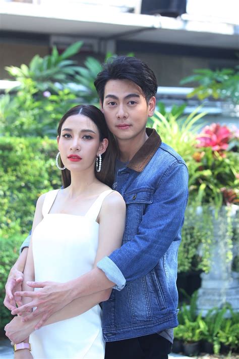 Blacklist นักเรียนลับ บัญชีดำ ย้อนหลัง ล่าสุด อ๊อฟ, ฮาน่า,หลุยส์,พิ้งพลอย,นำทีมนักแสดง บวงสรวงละคร 2 ...