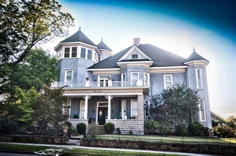 Sweet House Dreams 1886 Shingle Style Home In Fort Smith Arkansas