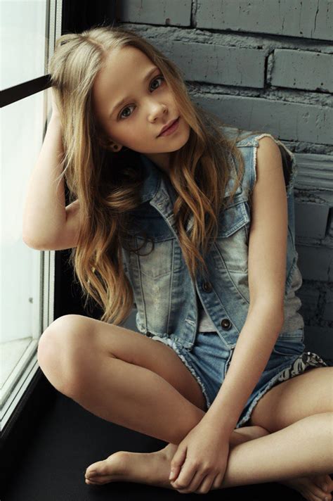 Alisa Samsonova Model Babe Girl