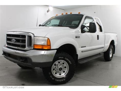 2000 Oxford White Ford F250 Super Duty Xlt Extended Cab 4x4 83990535