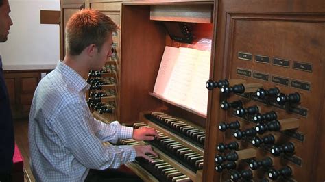 Trinity College Chapel Jeremy Cole Organ Scholar Plays Bach