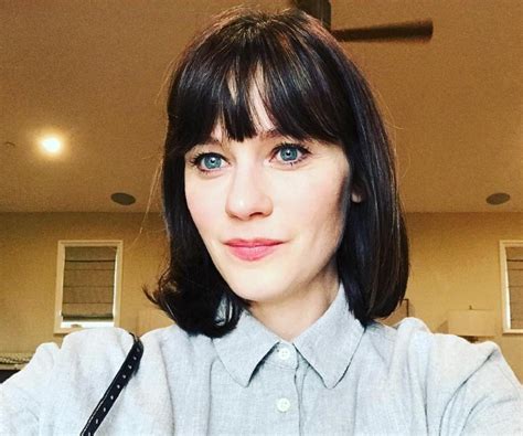 Zooey Deschanel Biography Childhood Life Achievements And Timeline