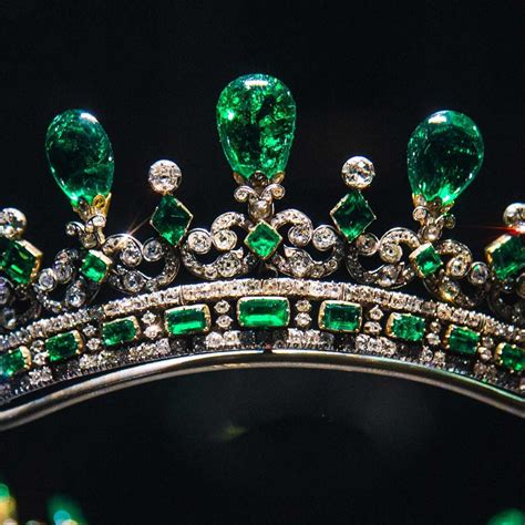 Tiara Thursday Queen Victorias Emerald And Diamond Tiara Revisited