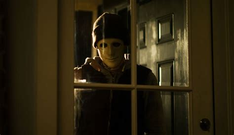Hush 2016 Follows A Deaf Mute Woman And A Stalker Cinecelluloid