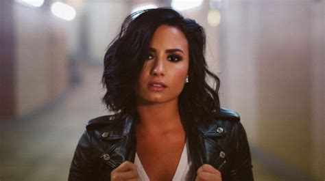Demi Lovato And Cheat Codes Team Up For ‘no Promises’ Music Kiss