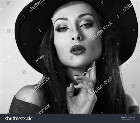 Hot Sexy Female Model Bright Makeup Stock Photo 532058962 Shutterstock
