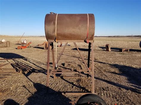 250 Gal Fuel Tank On Stand Bigiron Auctions