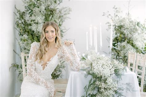 ‘winter Musings Wedding Inspiration — Clementine Moon Wedding Florist