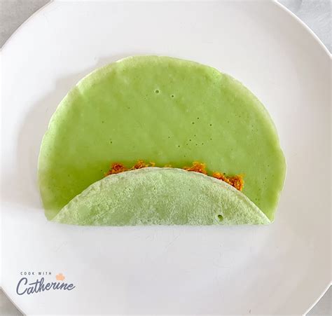 Kue Dadar Gulung Indonesian Crepes With Sweet Coconut Filling Cook