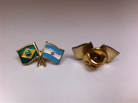 Pins Da Bandeira Do Brasil X Argentina R 1547 Em Mercado Livre