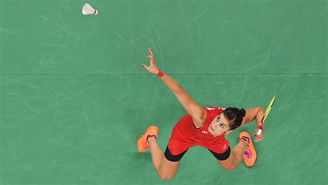 Pv sindhu leads for the 1st time in the match. Badminton - Rio 2016 Olympic Games