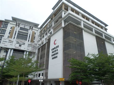 Km 5, jln kota tinggi, kluang, 86000, johor. File:Kuala Lumpur Hospital.JPG - Wikimedia Commons
