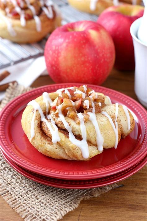 These Apple Pie Filled Cinnamon Twists Are Made Up Of Tender Flaky Cinnamon Twists Filled With