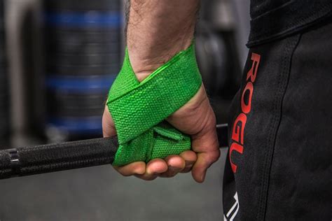 Wrist Straps and Weight Lifting Concerns! » Paul Chek's Blog