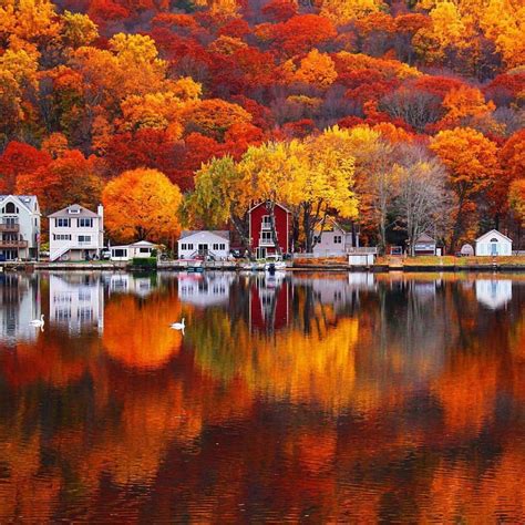 A Perfect Autumn Weekend Getaway Pics