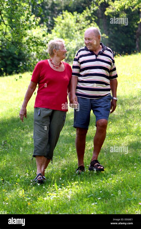 senior citizen s pair [] 60 old old old woman old women old people to old age older