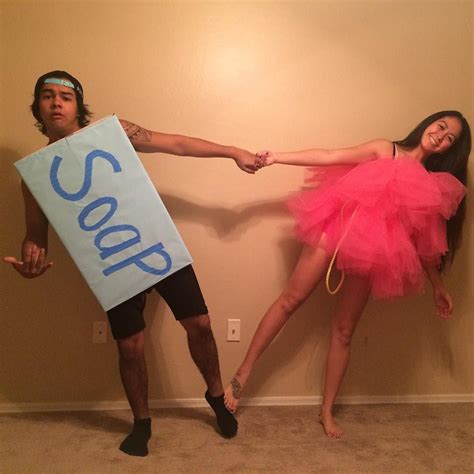 cheap diy couples halloween costumes popsugar smart living couple halloween costumes