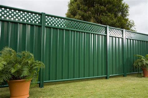 44 Easy And Cheap Backyard Privacy Fence Design Ideas Roundecor