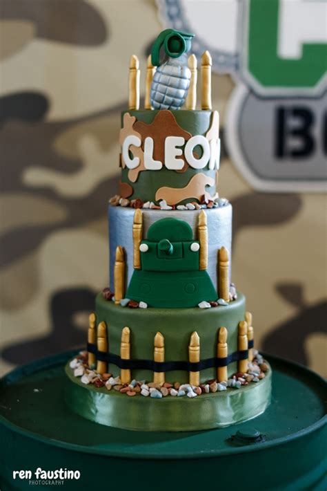 Torte, cupcake, cakepop, mini cake in pasta di zucchero, biscotti e army shirt to make the cake look more like a shirt i added tissue paper around the cake in the cake. Army Birthday Party Ideas | Philippines Mommy Family Blog