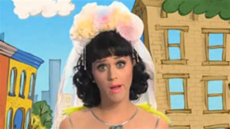 Katy Perry Serenades Elmo On Sesame Street