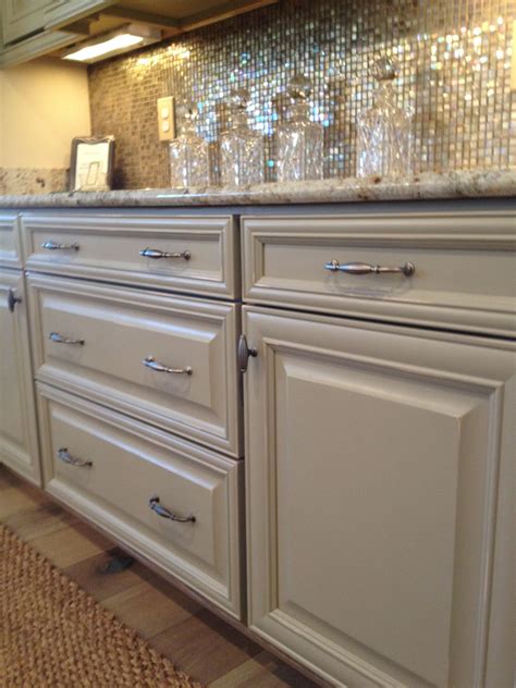 Best taupe paint colors for cabinets, and the dark colors that pairs best with navy blue. Pin by Atchison Heller Construction on Kitchen Cabinets ...