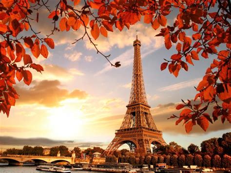 Eiffel Tower In Autumn France Paris Fall Wallpaper Hd City 4k