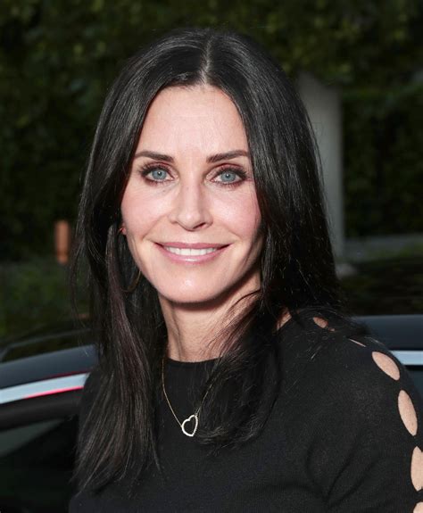 Courteney Cox Had All Her Face Fillers Dissolved Because She Didnt