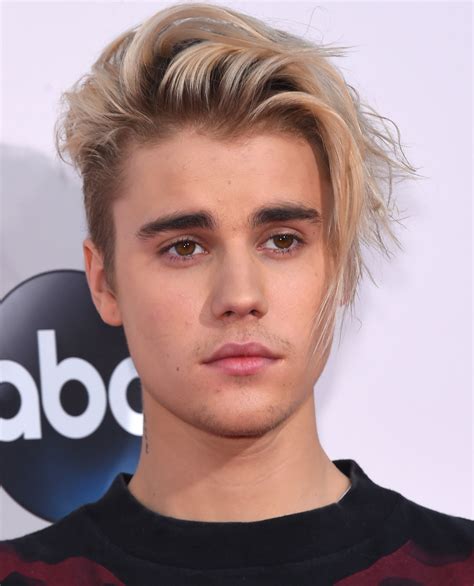 Justin Bieber Denies Studying To Be Pastor Disowns Hillsong Church