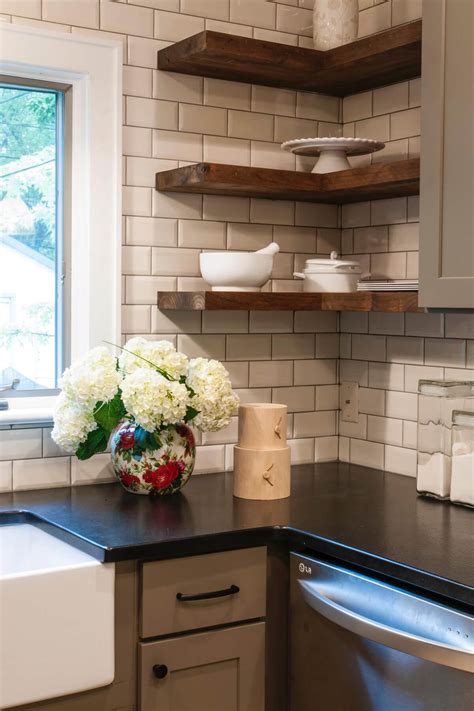 To avoid visual commotion, keep the rest of your accessories (kitchen textiles, servingware, plates) in this color palette. 23 Best Cottage Kitchen Decorating Ideas and Designs for 2020