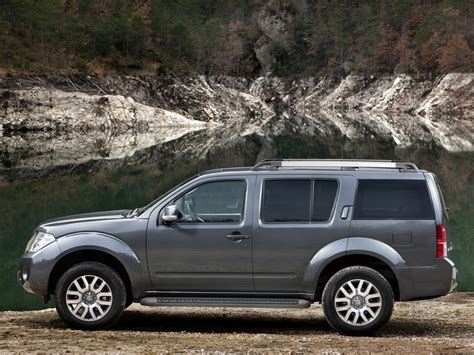 See photos, specs and safety information. NISSAN Pathfinder specs - 2007, 2008, 2009, 2010, 2011 ...