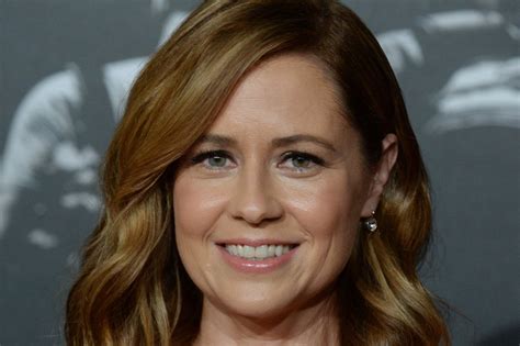 Watch Jenna Fischer Gets Birthday Surprise From Steve Carell On Busy