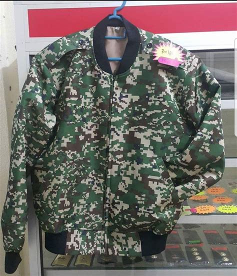 Baju kemeja batik lelaki lengan pendek; Tentera Darat Cara Pemakaian Baju No 3