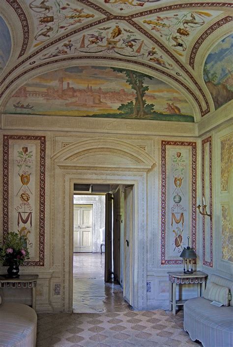 The interior of the villa is richly decorated with frescoes by battista franco and giambattista zelotti. Malcontenta interno 2 - Villa Foscari — Wikipédia (avec ...