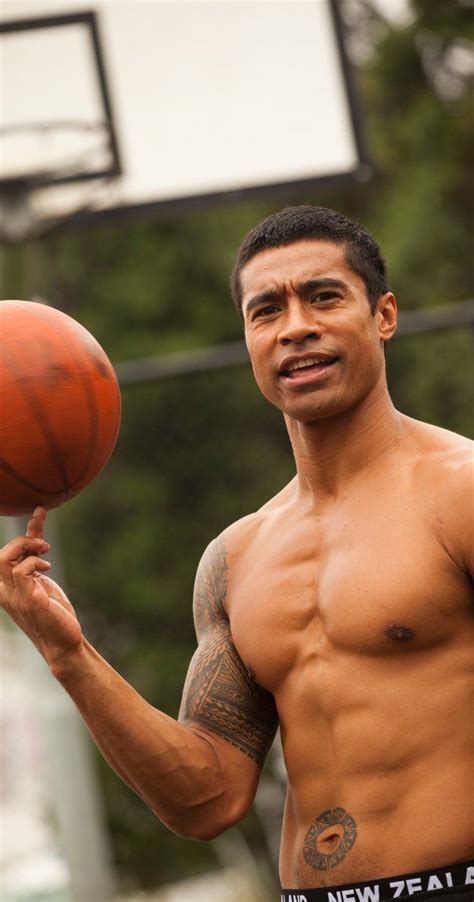 Cast Pua Magasiva New Zealandersamoan Actor Seen In The Other Side