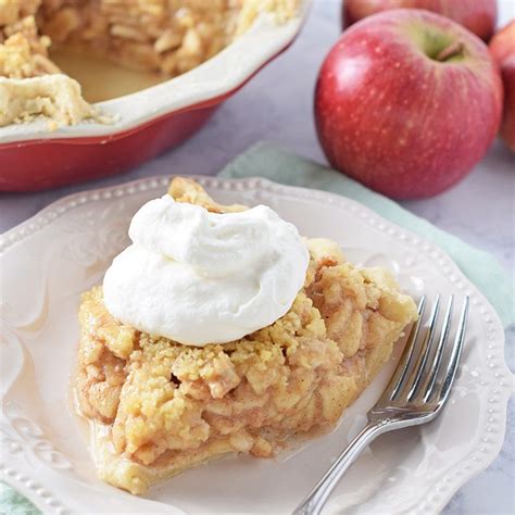This Is The Most Delicious Apple Crumb Pie Recipe Made With Fresh Tart Apples And A Sweet Brown