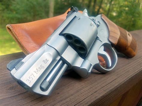 Smith And Wesson 357 Magnum Revolver 7 Shot
