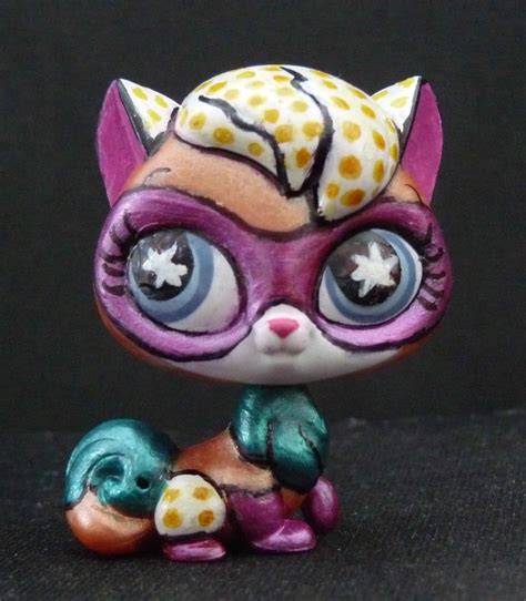Littlest Pet Shop Ooak Custom Comic Con Style Super Hero Cat Sugar