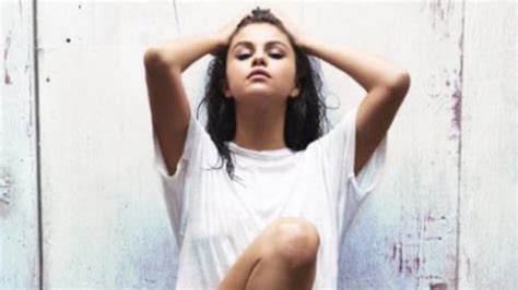 Selena Gomezs New Album 2015 9 Things To Expect From The Record