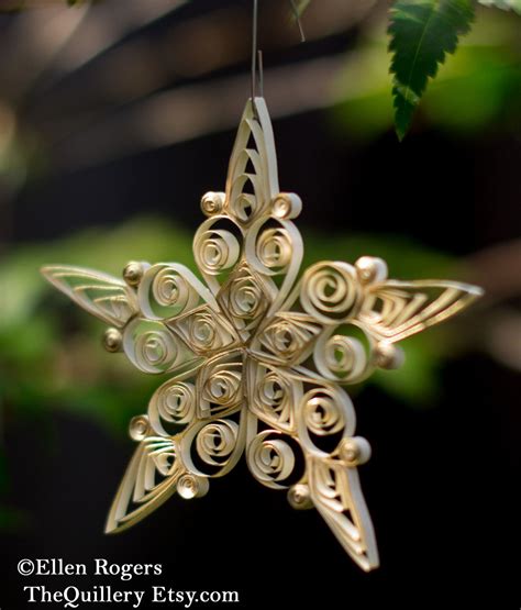 Tatuo 18 pieces 4th of july hanging ornament star and gnome decoration 15 styles, patriotic felt star hanging ornament independence day gnome plush handmade decor for flag day home wall decor. Quilled Cream and Gold Star Christmas Ornament or ...
