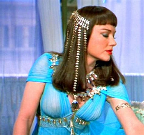 Just Realized This Is My Haircut Ann Baxter As Nefertari The Ten