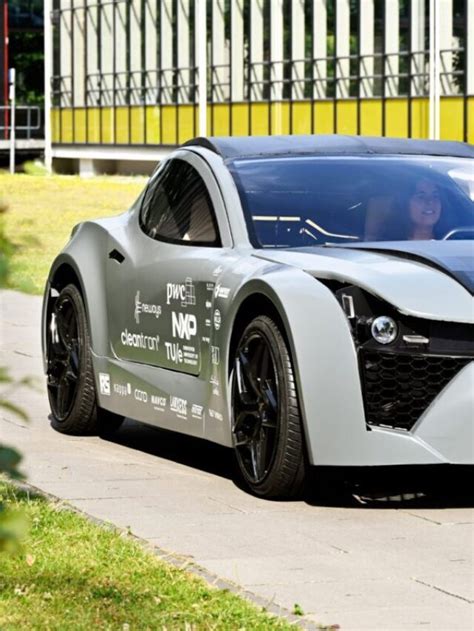 Zem The Inspiring Electric Vehicle That Cleans The Air While Driving