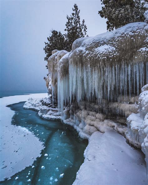 25 Ft Frozen Cliffs Off Of Lake Michigan Door County Wi Oc